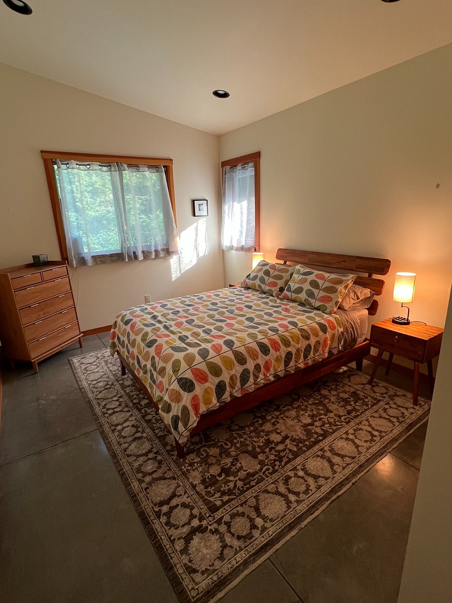 Furnished Finder property 898127_1 photo 10