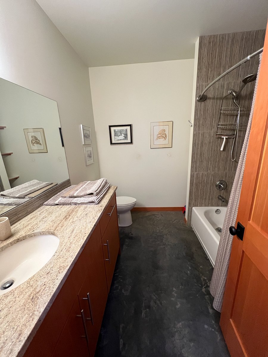 Furnished Finder property 898127_1 photo 14