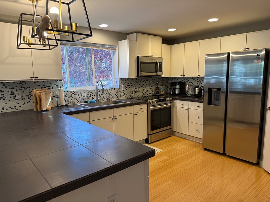 Furnished Finder property 898131_1 photo 4