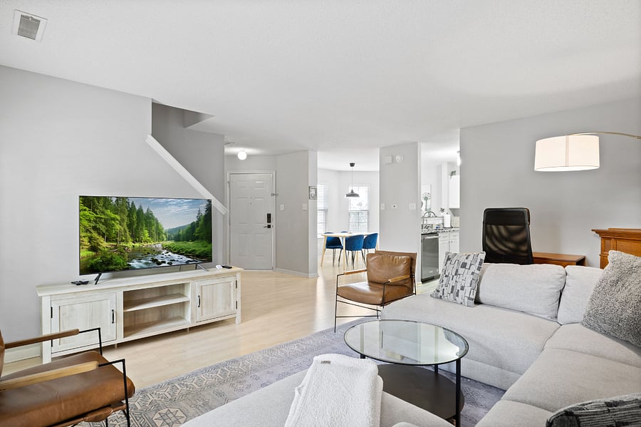 Furnished Finder property 898137_1 photo 1