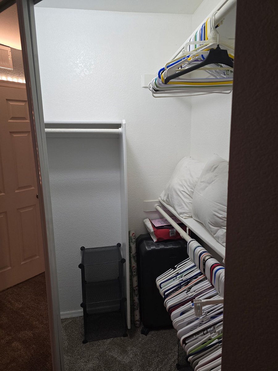 Furnished Finder property 898168_1 photo 5
