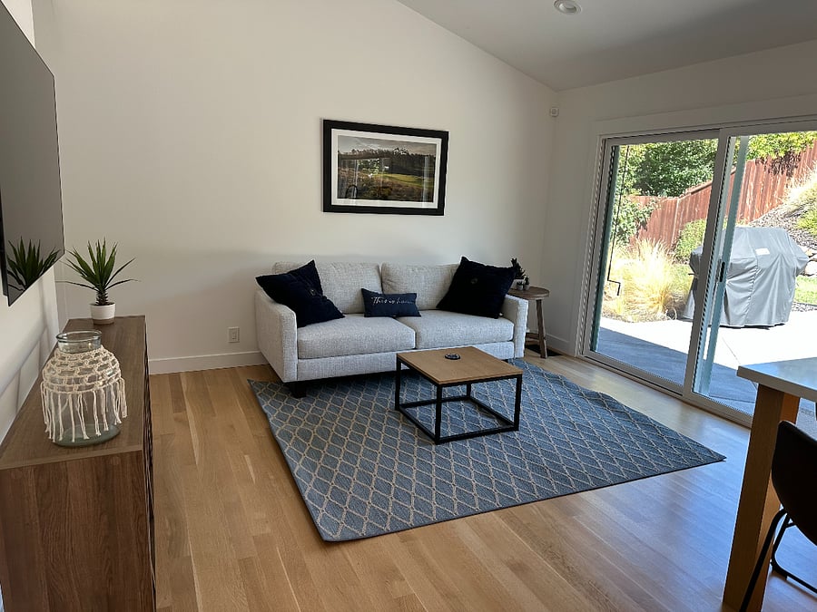 Furnished Finder property 898190_1 photo 3