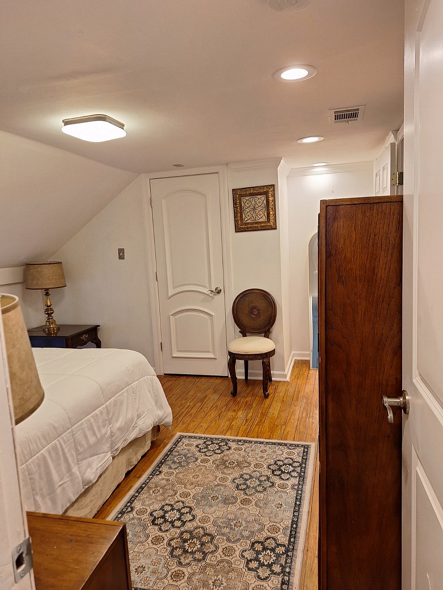 Furnished Finder property 898192_1 photo 5
