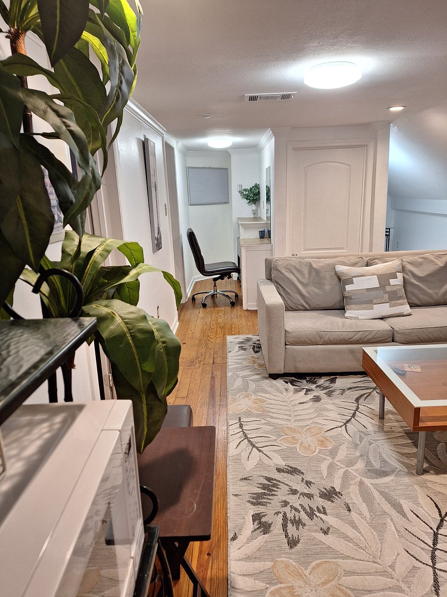Furnished Finder property 898192_1 photo 3