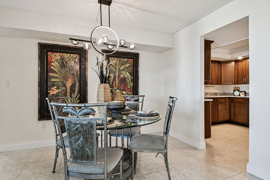 Furnished Finder property 898200_1 photo 9