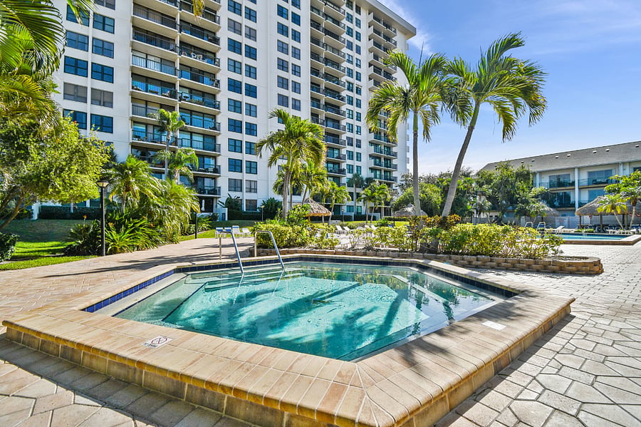 Furnished Finder property 898200_1 photo 24
