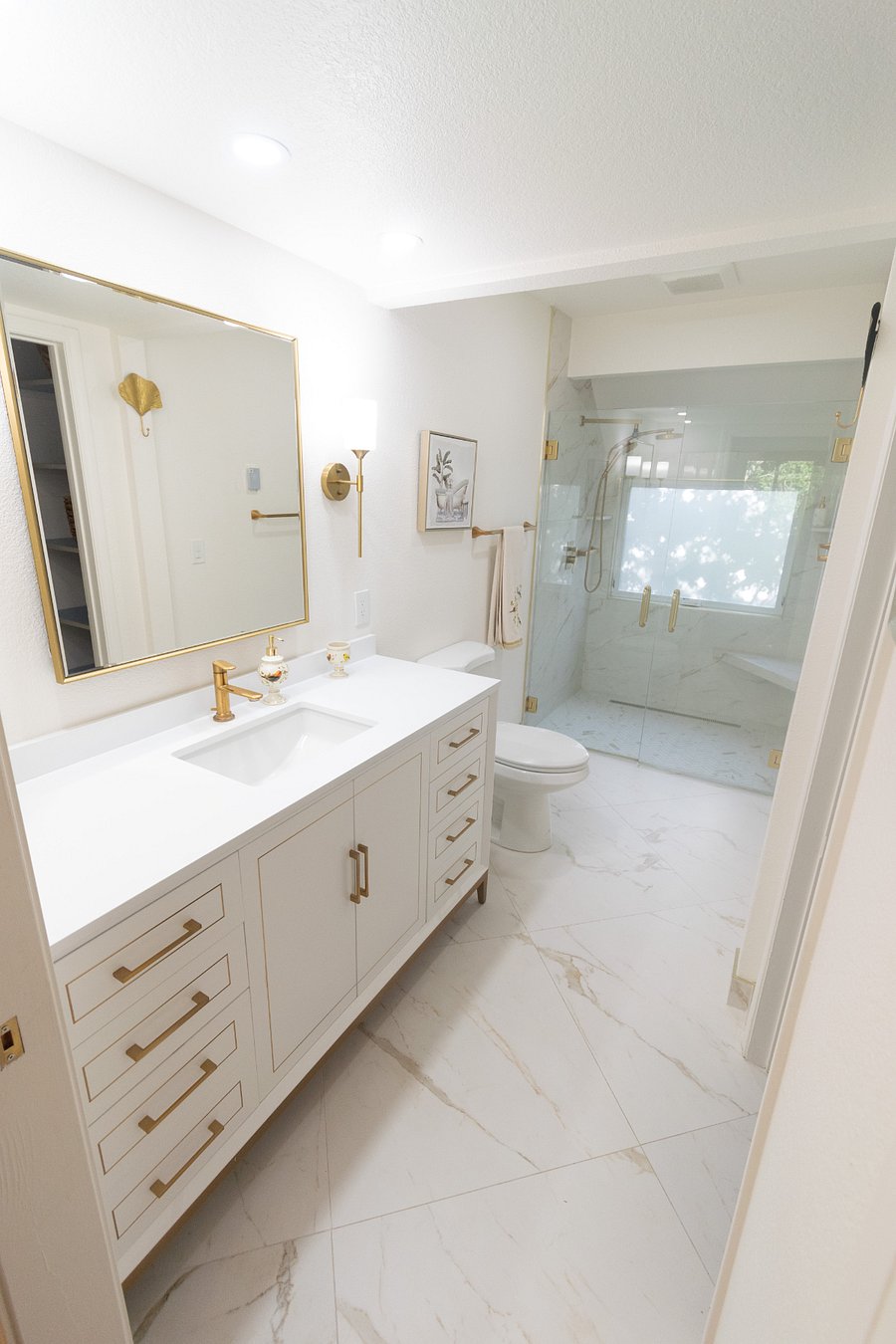 Newly Remodeled Master Bathroom