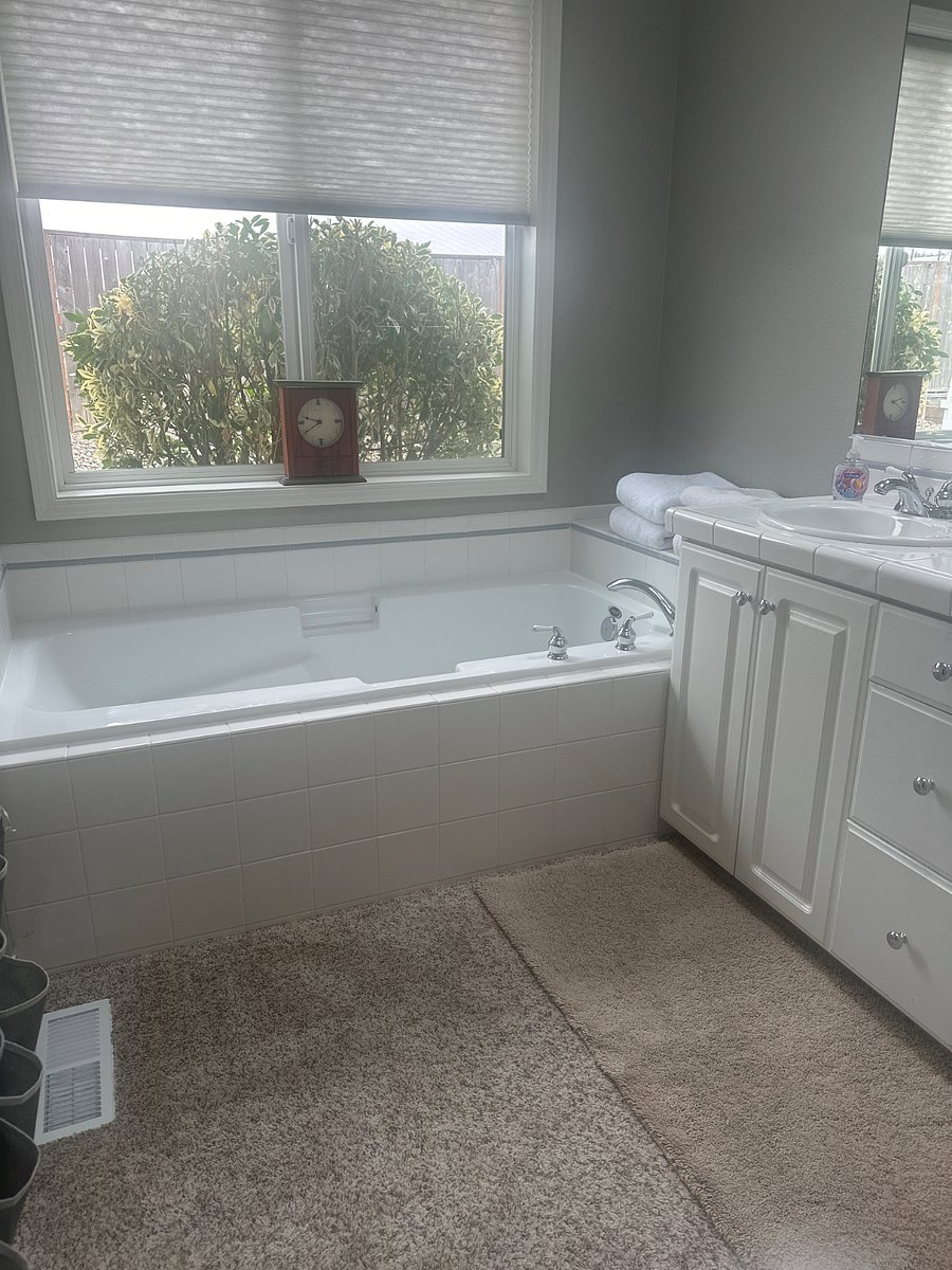 Furnished Finder property 898205_1 photo 5
