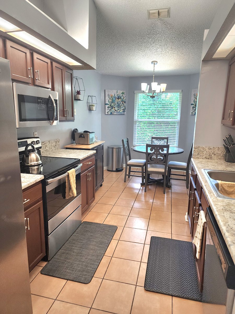 Furnished Finder property 898218_1 photo 3