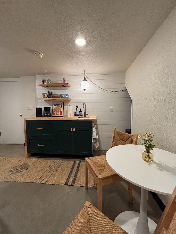 Furnished Finder property 898219_1 photo 3