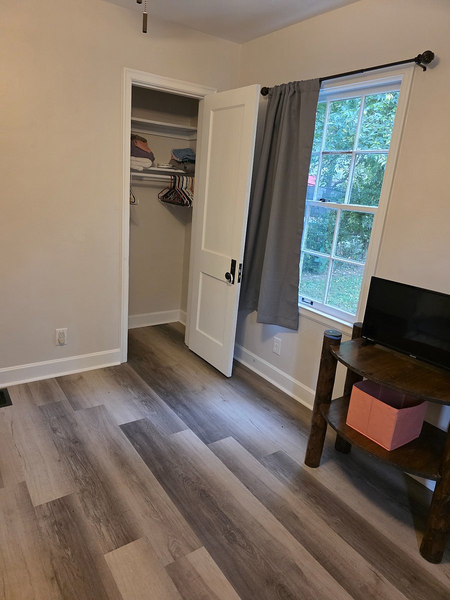 Furnished Finder property 898224_2 photo 6