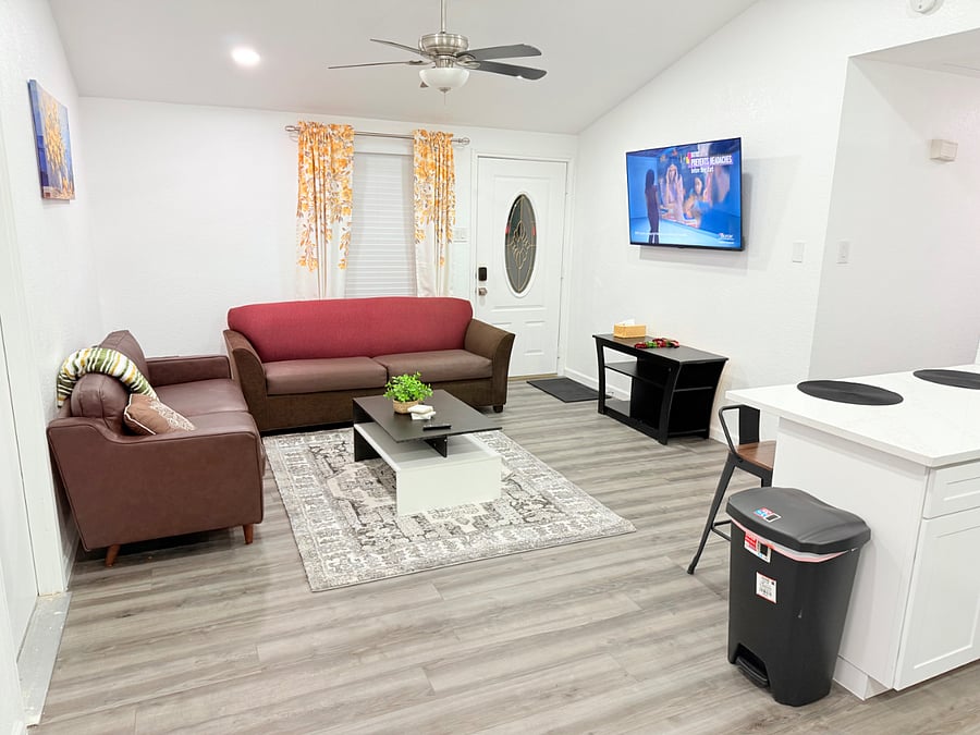 Furnished Finder property 898232_1 photo 6