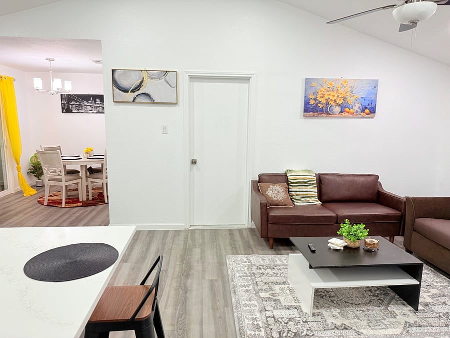Furnished Finder property 898232_1 photo 7