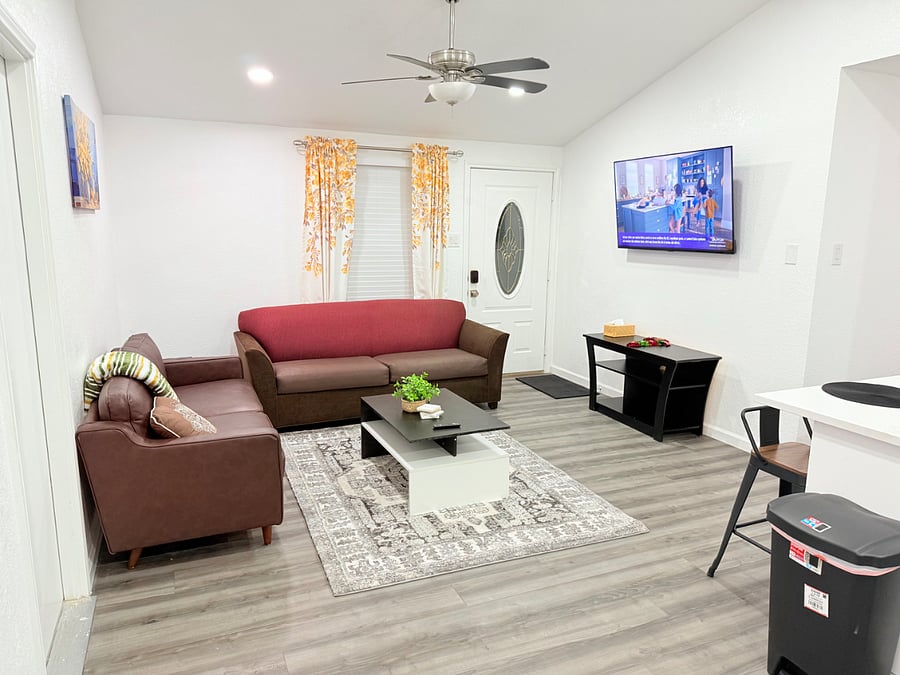 Furnished Finder property 898232_1 photo 8