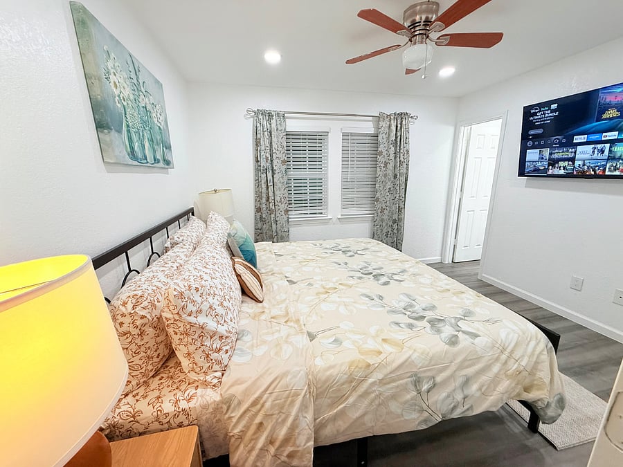 Furnished Finder property 898232_1 photo 12