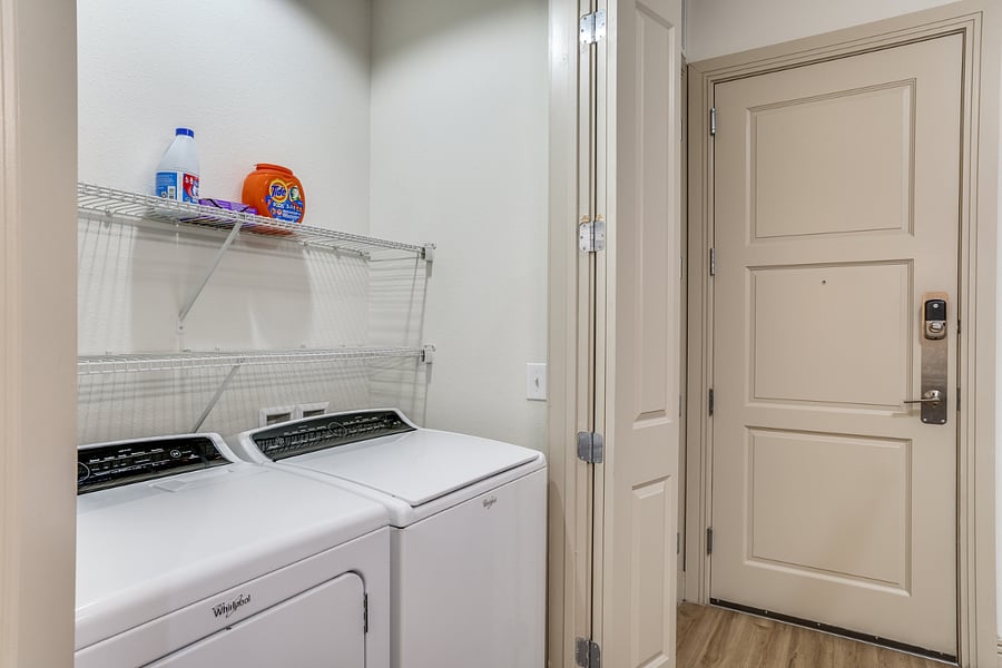 Furnished Finder property 898233_1 photo 7