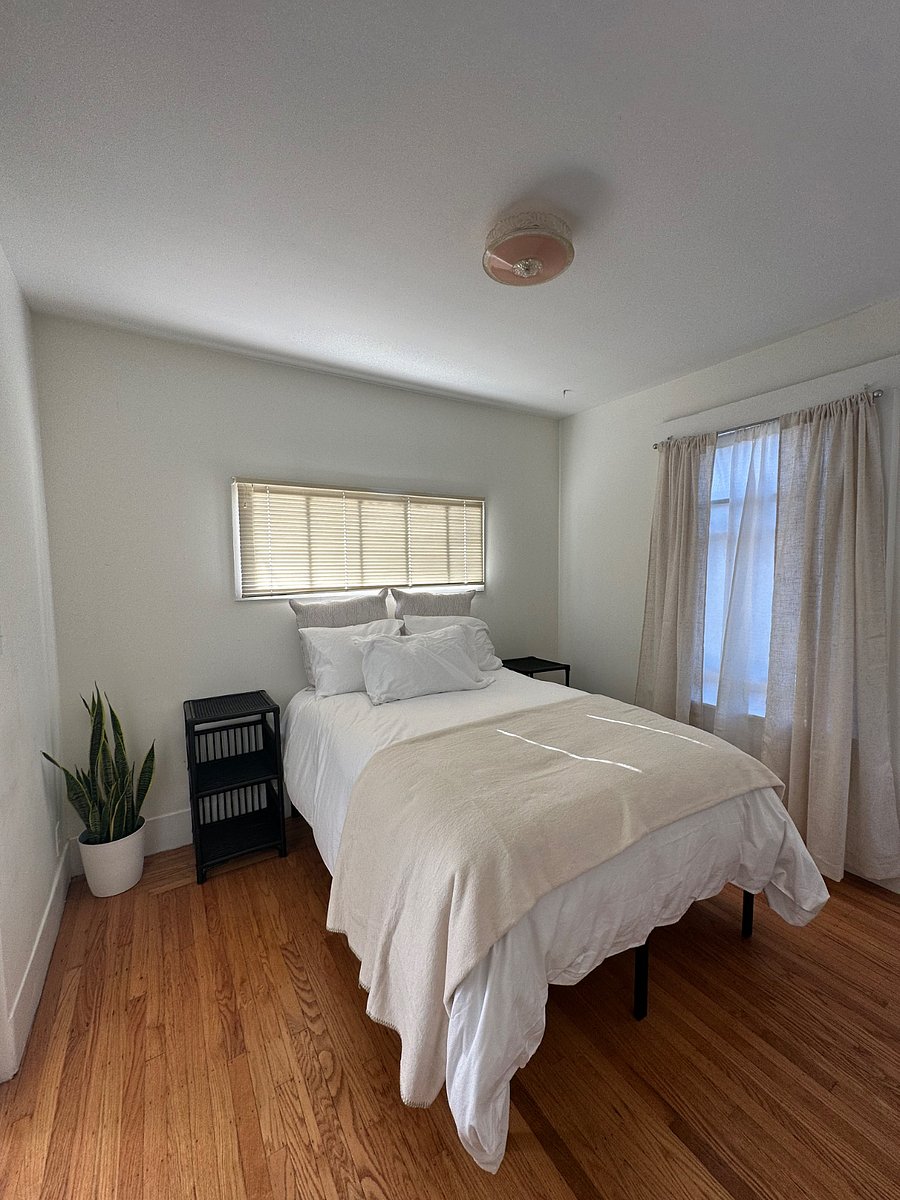 Furnished Finder property 898236_1 photo 6
