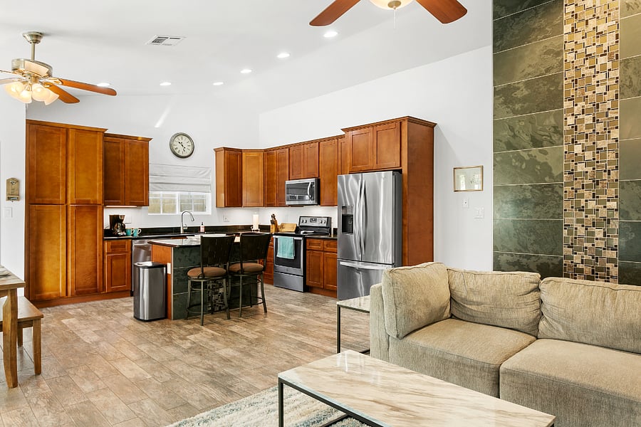 Furnished Finder property 898244_1 photo 9