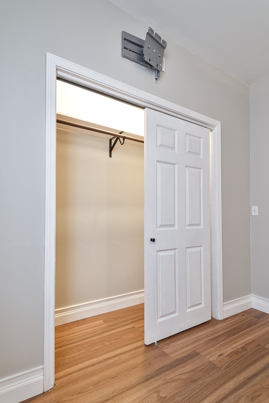 Furnished Finder property 898281_1 photo 13