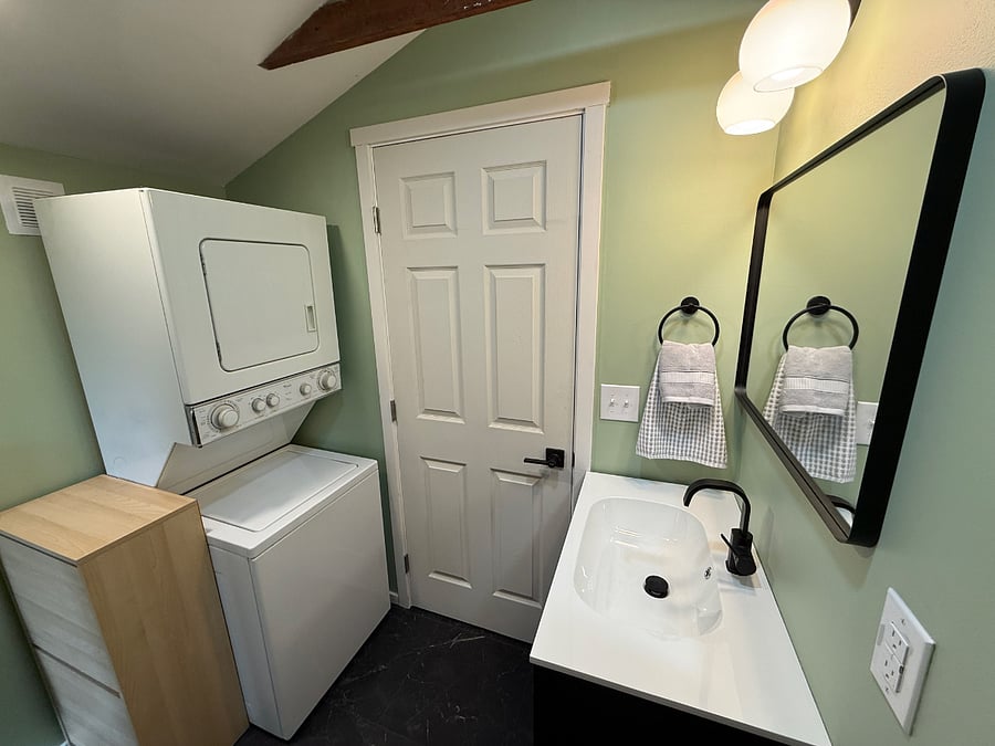 Furnished Finder property 898288_1 photo 7