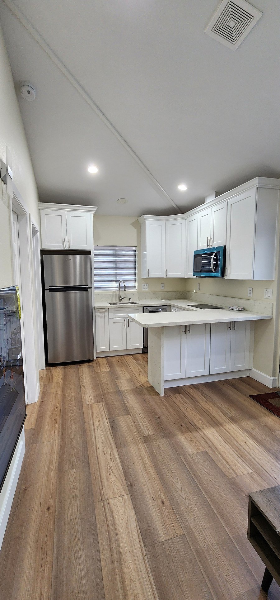 Furnished Finder property 898297_1 photo 7