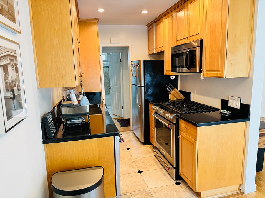Furnished Finder property 898306_1 photo 11