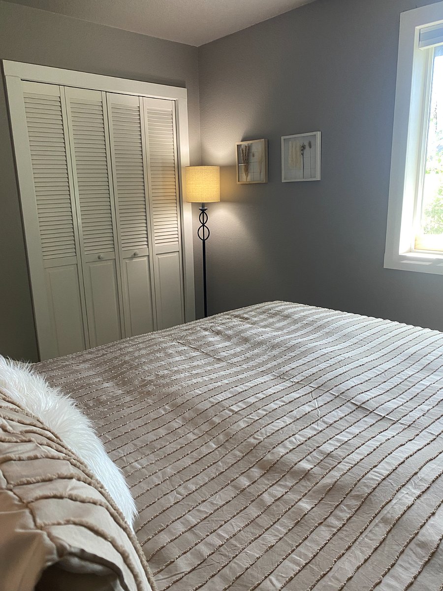 Furnished Finder property 898325_1 photo 8