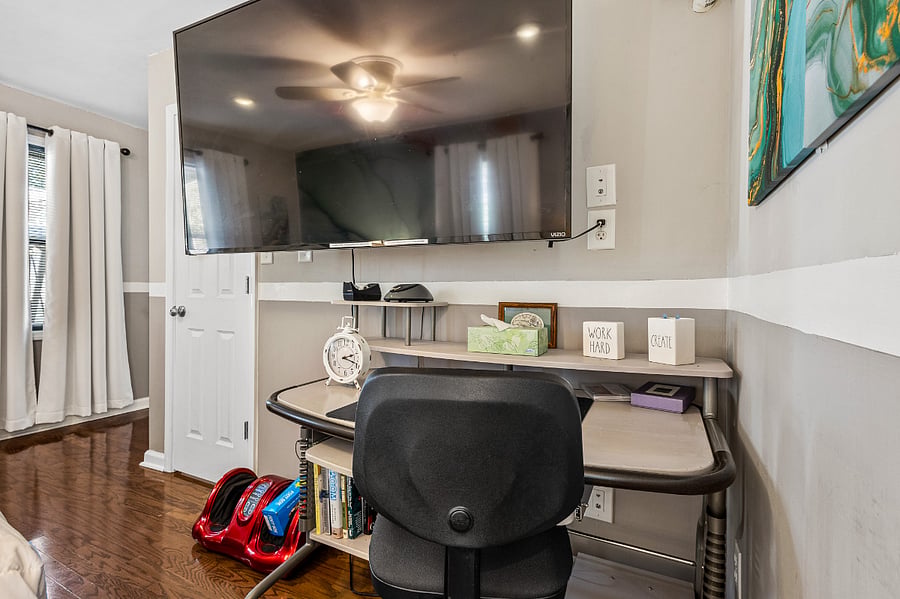 Furnished Finder property 898329_1 photo 11