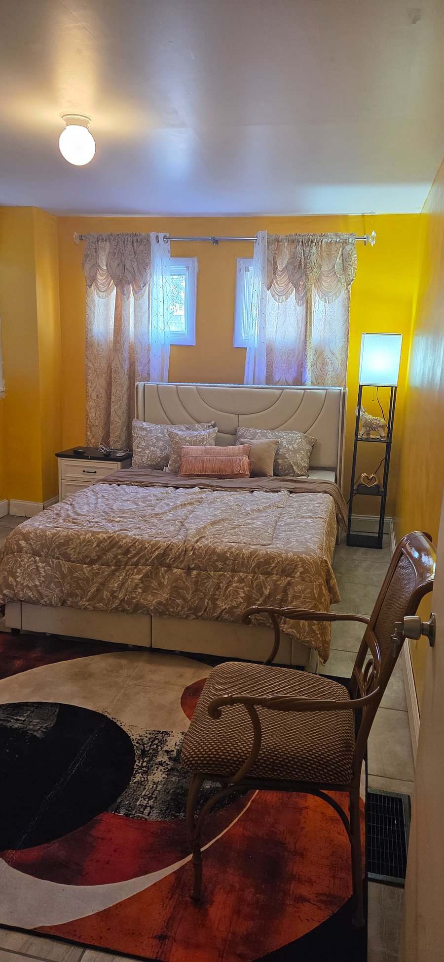 Furnished Finder property 898333_1 photo 3