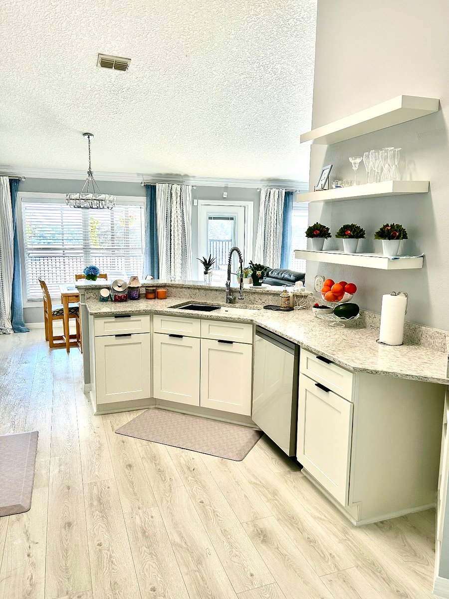 Furnished Finder property 898340_1 photo 22