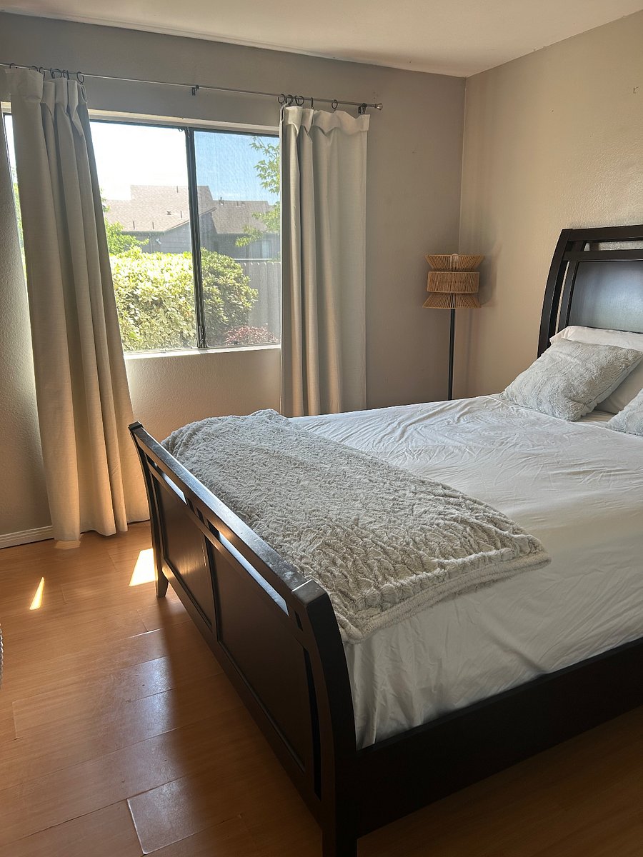 Furnished Finder property 898342_1 photo 5
