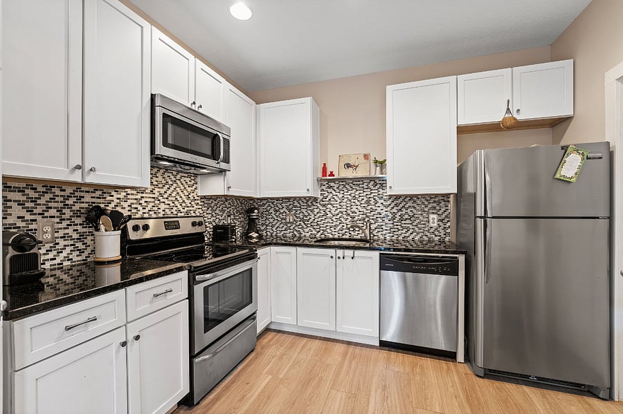 Furnished Finder property 898354_1 photo 4