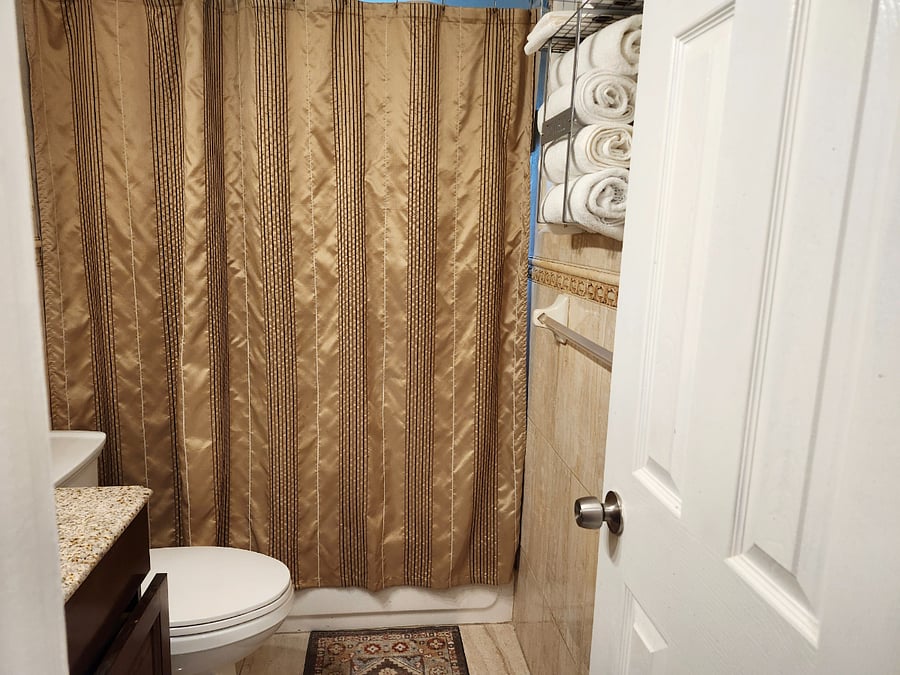 Furnished Finder property 898358_1 photo 11