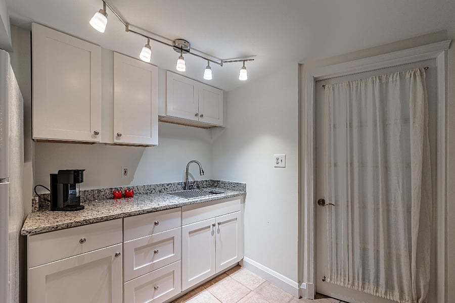 Furnished Finder property 898368_1 photo 8
