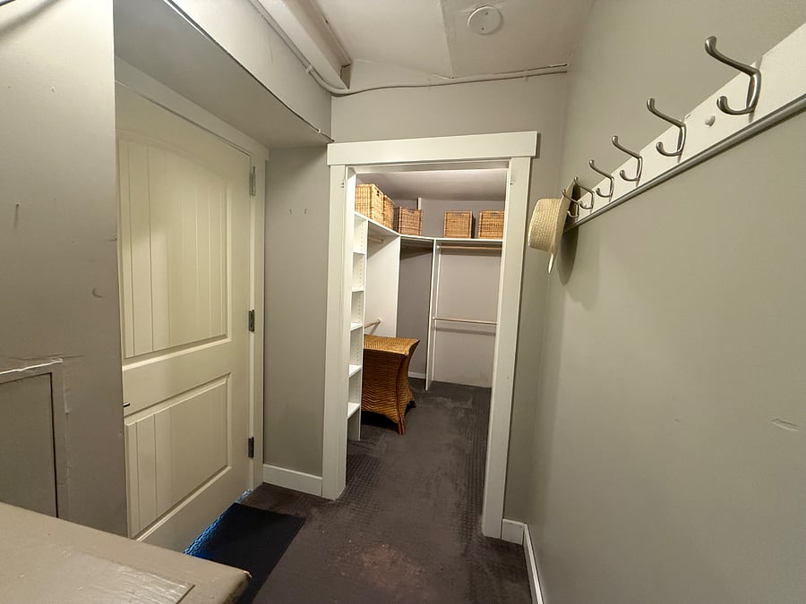 Large Walk-in closet