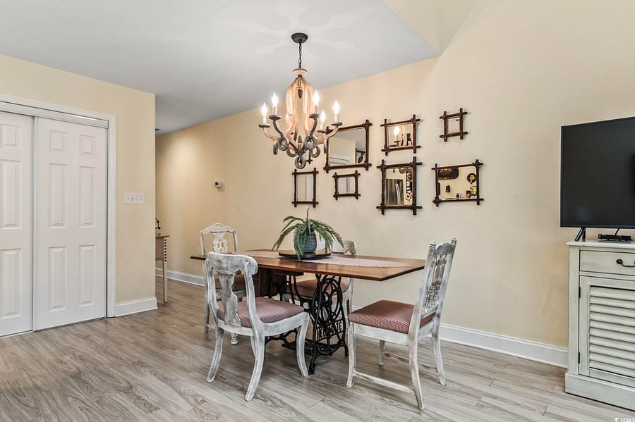 Furnished Finder property 898387_1 photo 33