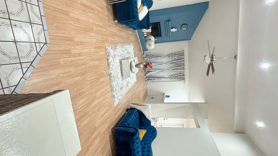 Furnished Finder property 898397_1 photo 1