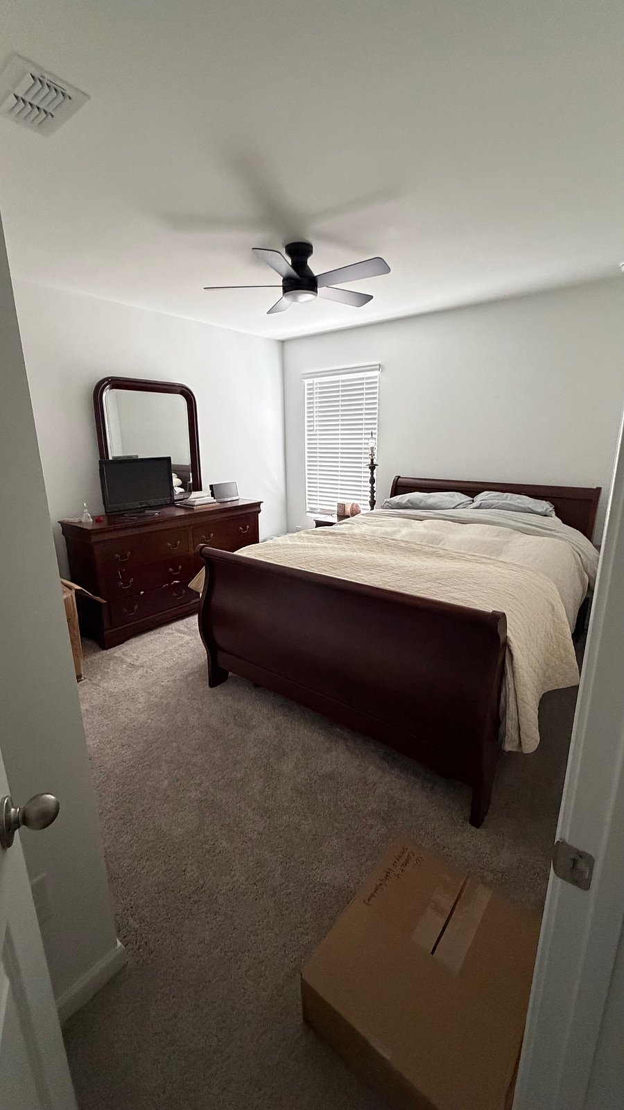 Furnished Finder property 898399_1 photo 3