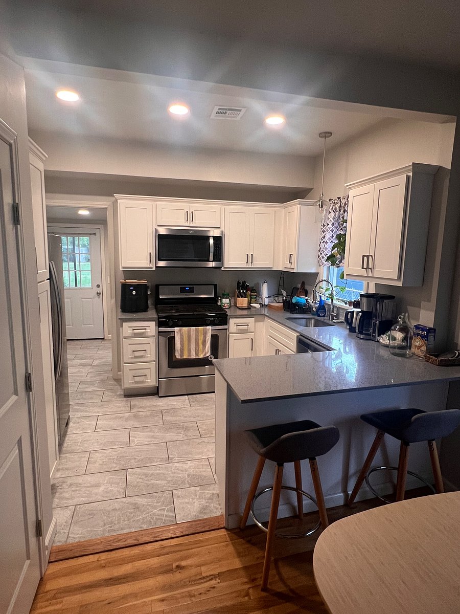 Furnished Finder property 898401_1 photo 8