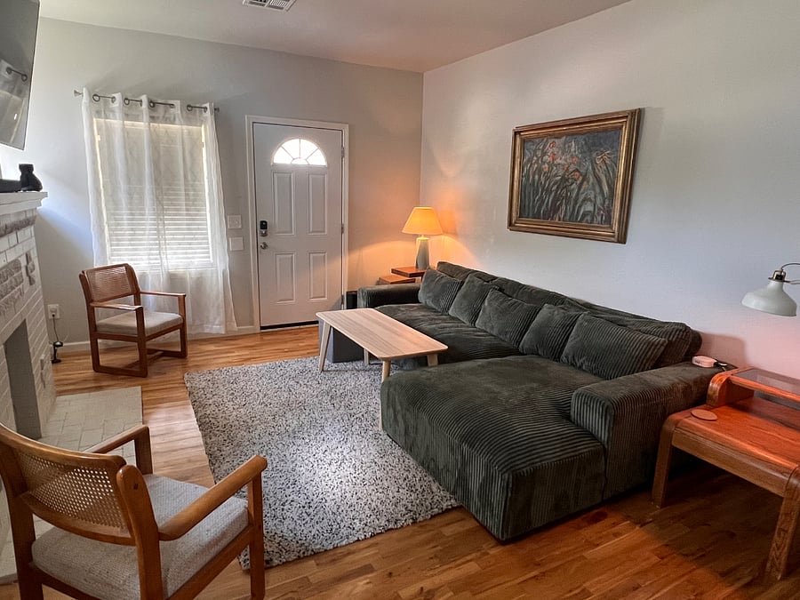 Furnished Finder property 898401_1 photo 6