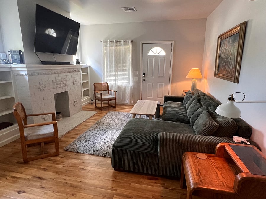 Furnished Finder property 898401_1 photo 22