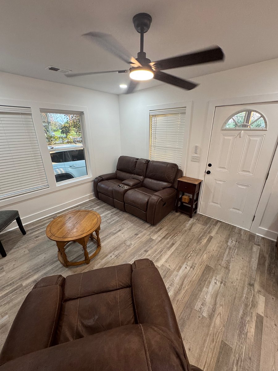 Furnished Finder property 898402_1 photo 9