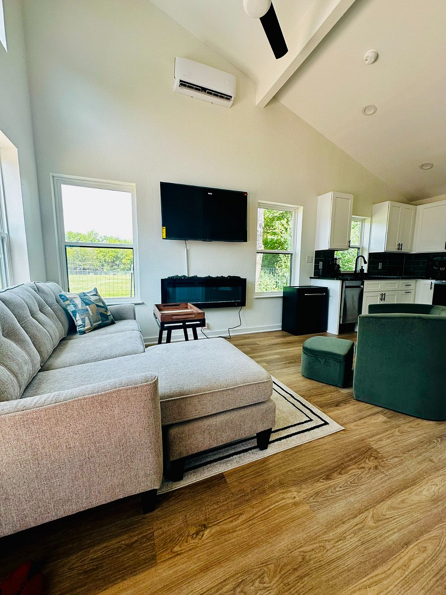 Furnished Finder property 898421_1 photo 15