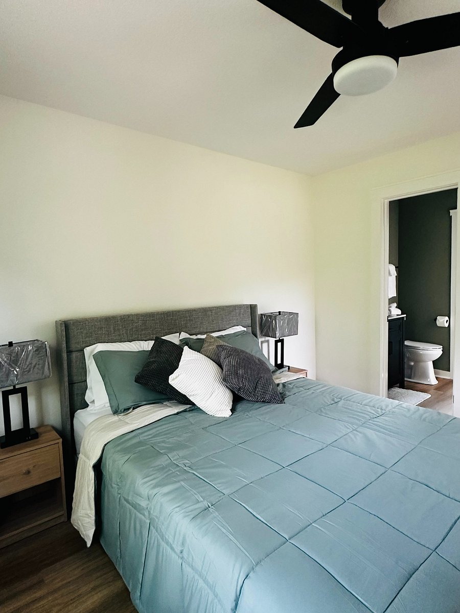 Furnished Finder property 898421_1 photo 16