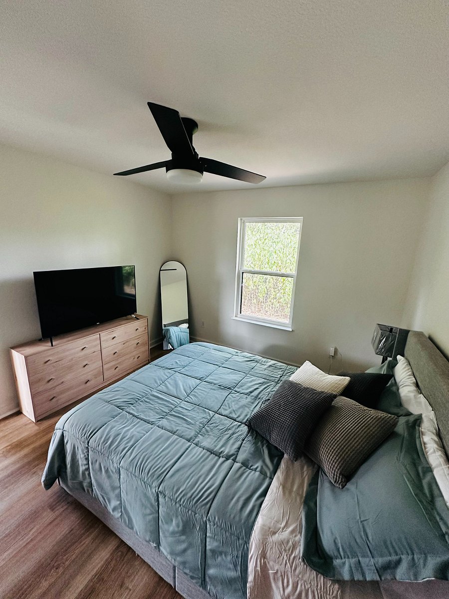 Furnished Finder property 898421_1 photo 18