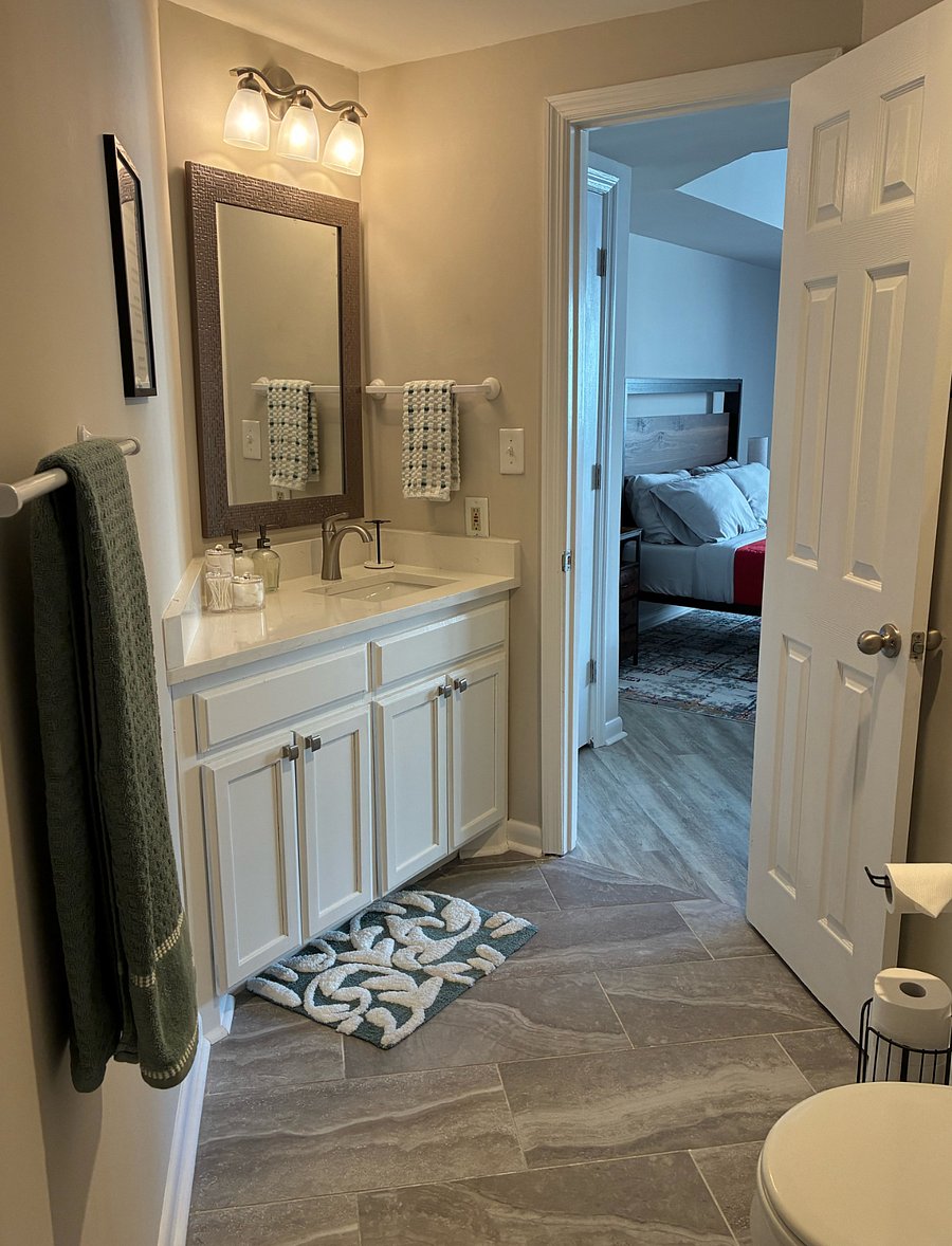 Furnished Finder property 898423_1 photo 9
