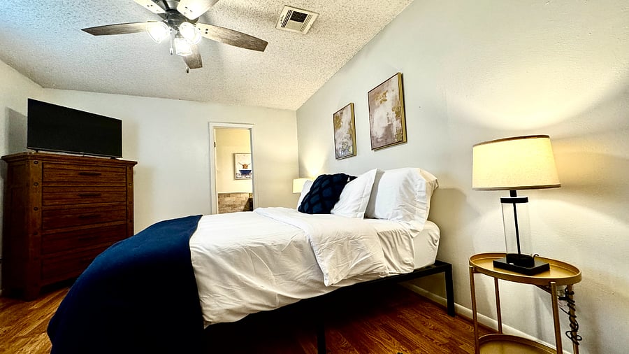 Furnished Finder property 898427_1 photo 4