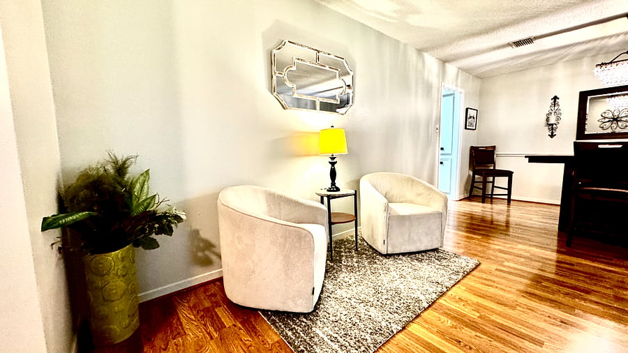 Furnished Finder property 898427_1 photo 13