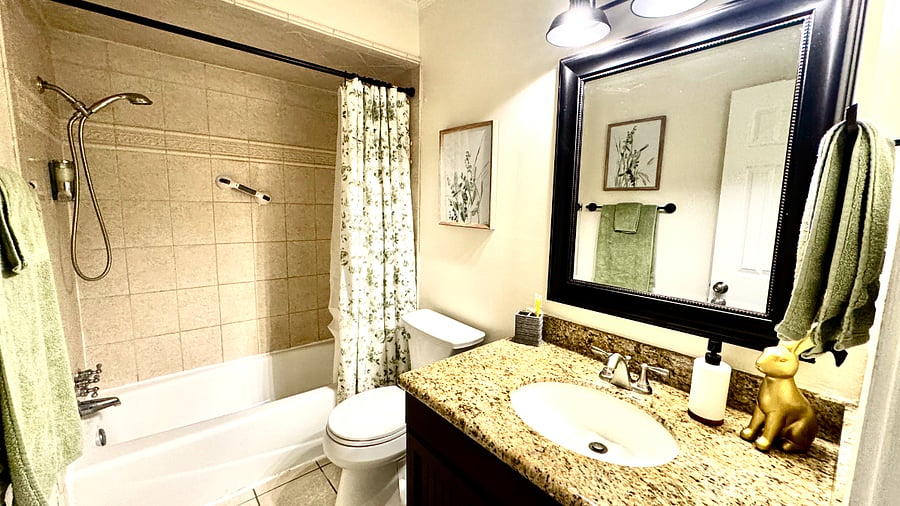 Furnished Finder property 898427_1 photo 18