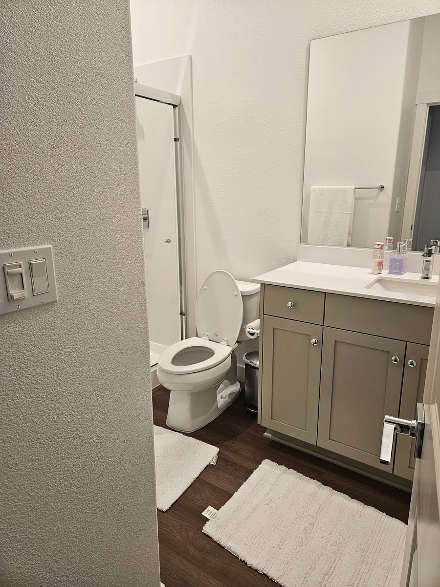Furnished Finder property 898431_1 photo 8